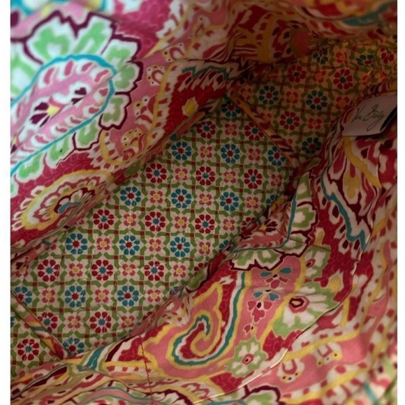 VERA BRADLEY CAPRI MELON (PATTERN) SHOULDER BAR ** LIKE NEW ** (REPOSH) - Picture 3 of 4